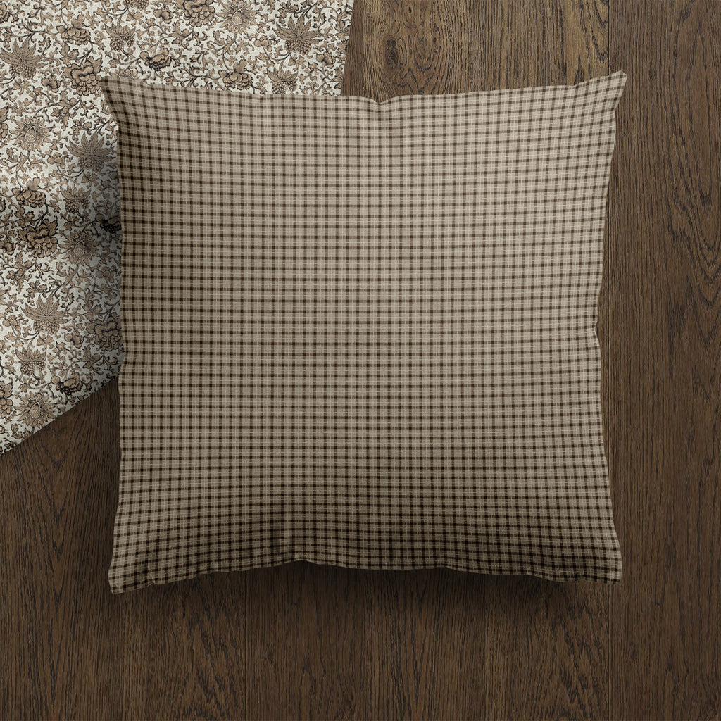 elliot pillow 20x20