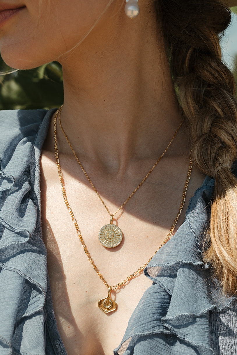 golden hour necklace