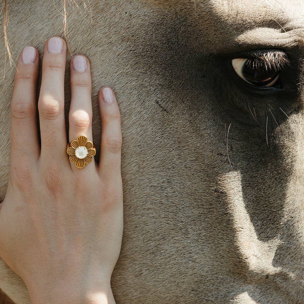 flower child ring