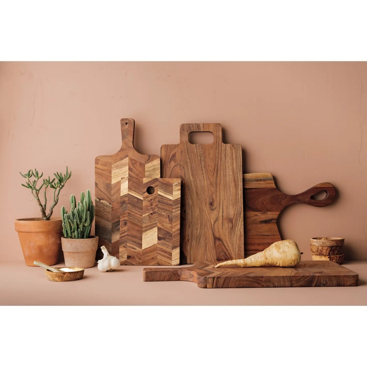 acacia chevron serving paddle - large