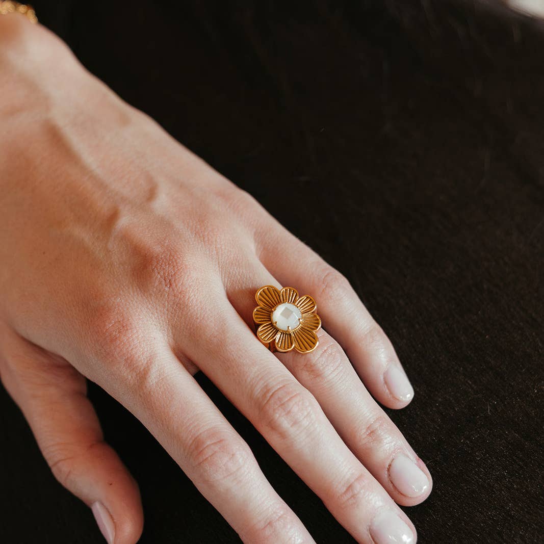 flower child ring