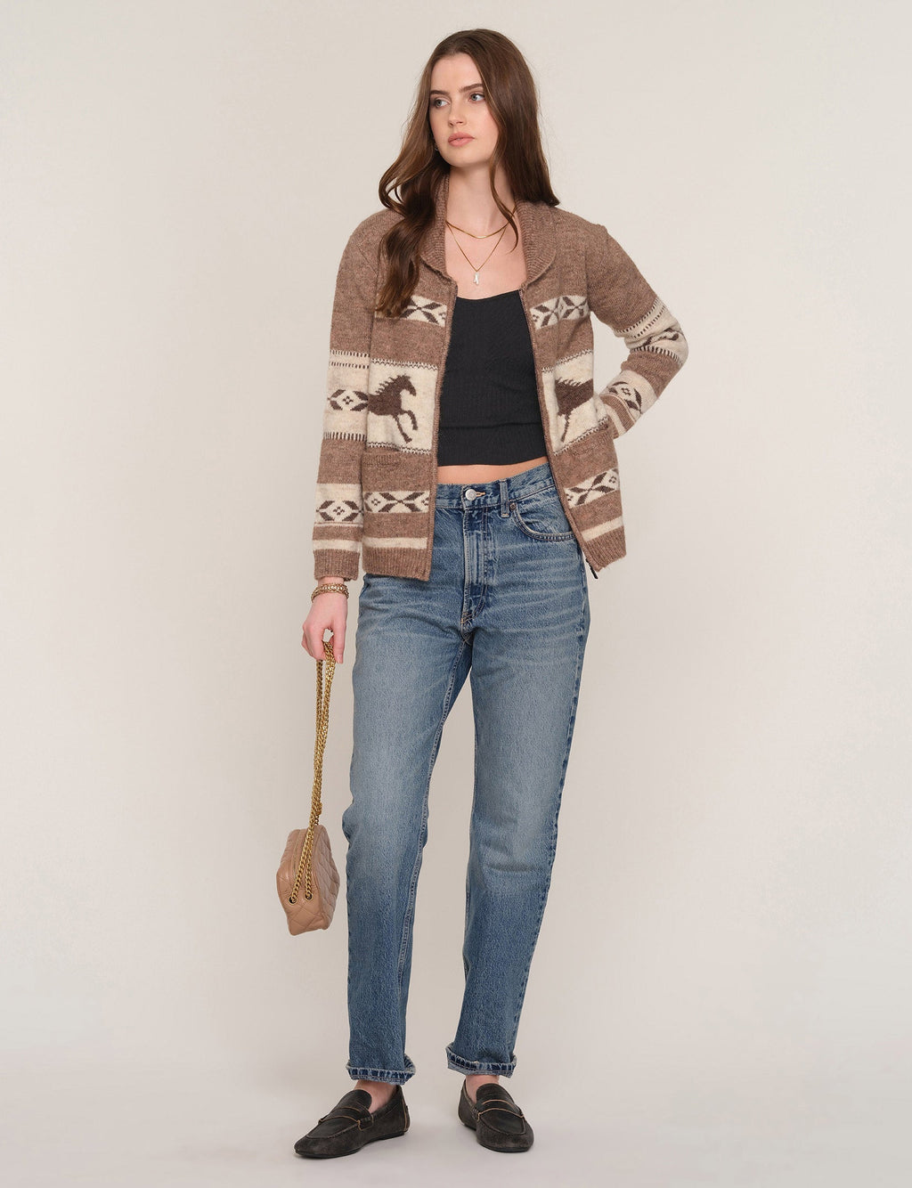elian cardi in taupe