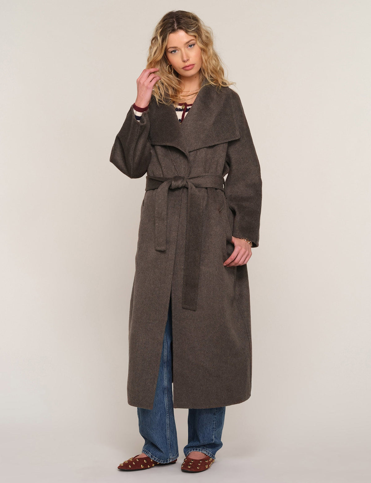 kravitz coat in bark