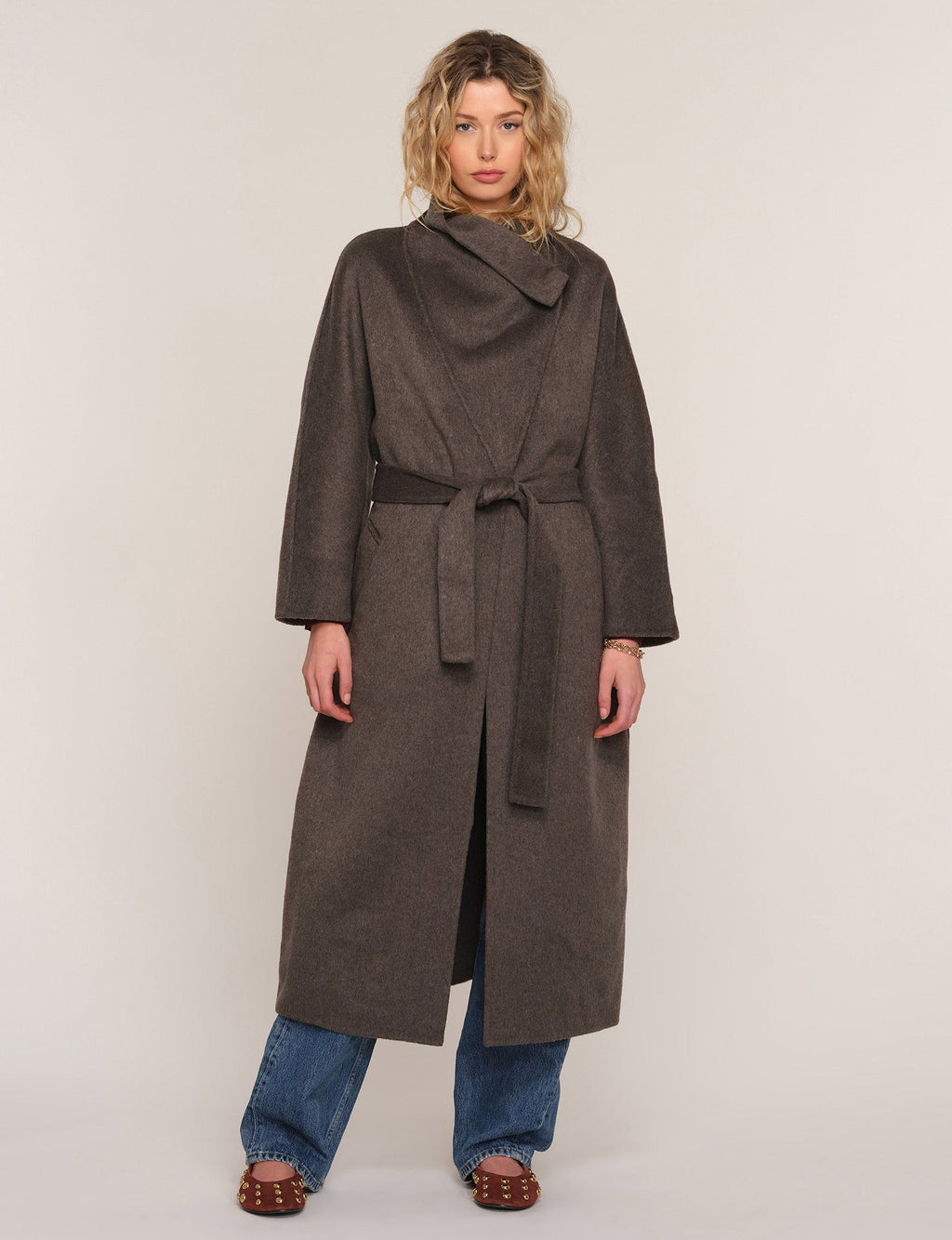 kravitz coat in bark