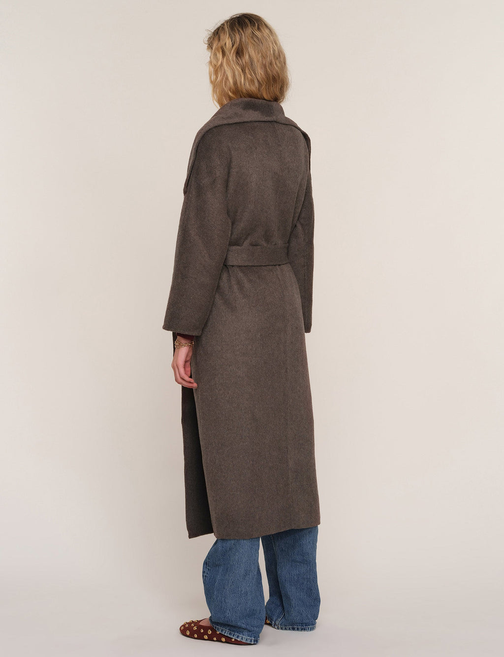 kravitz coat in bark