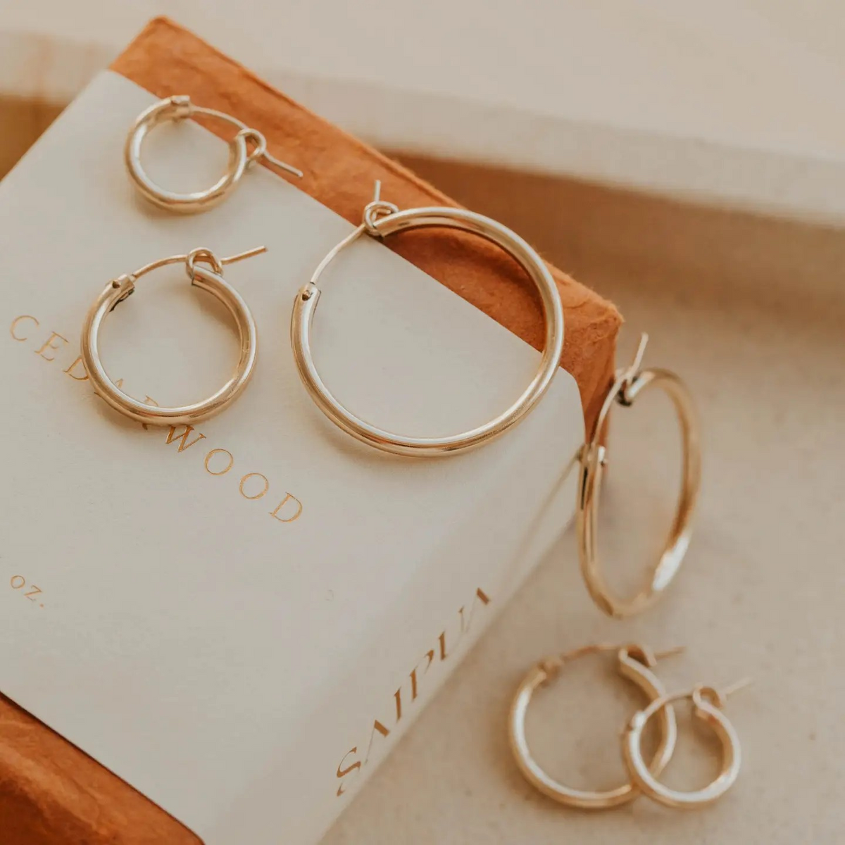 bold hoops - 28mm
