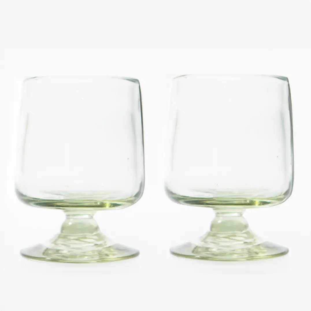 handblown short stem wine glass