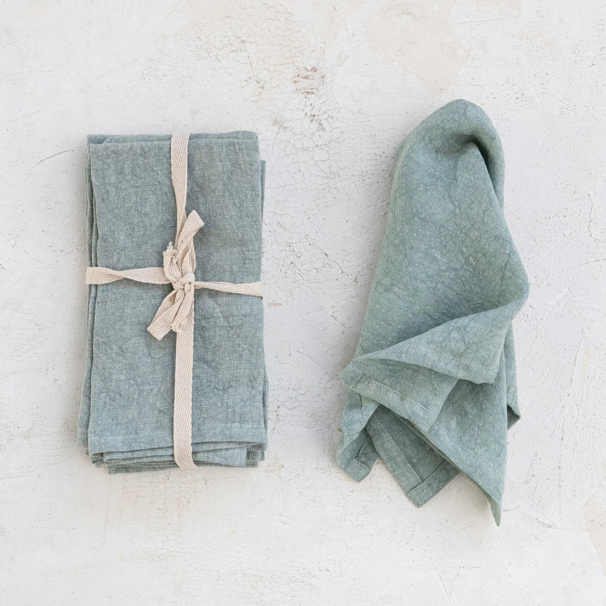 18" square linen napkins in mint blue