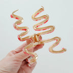willow rose squiggle clip