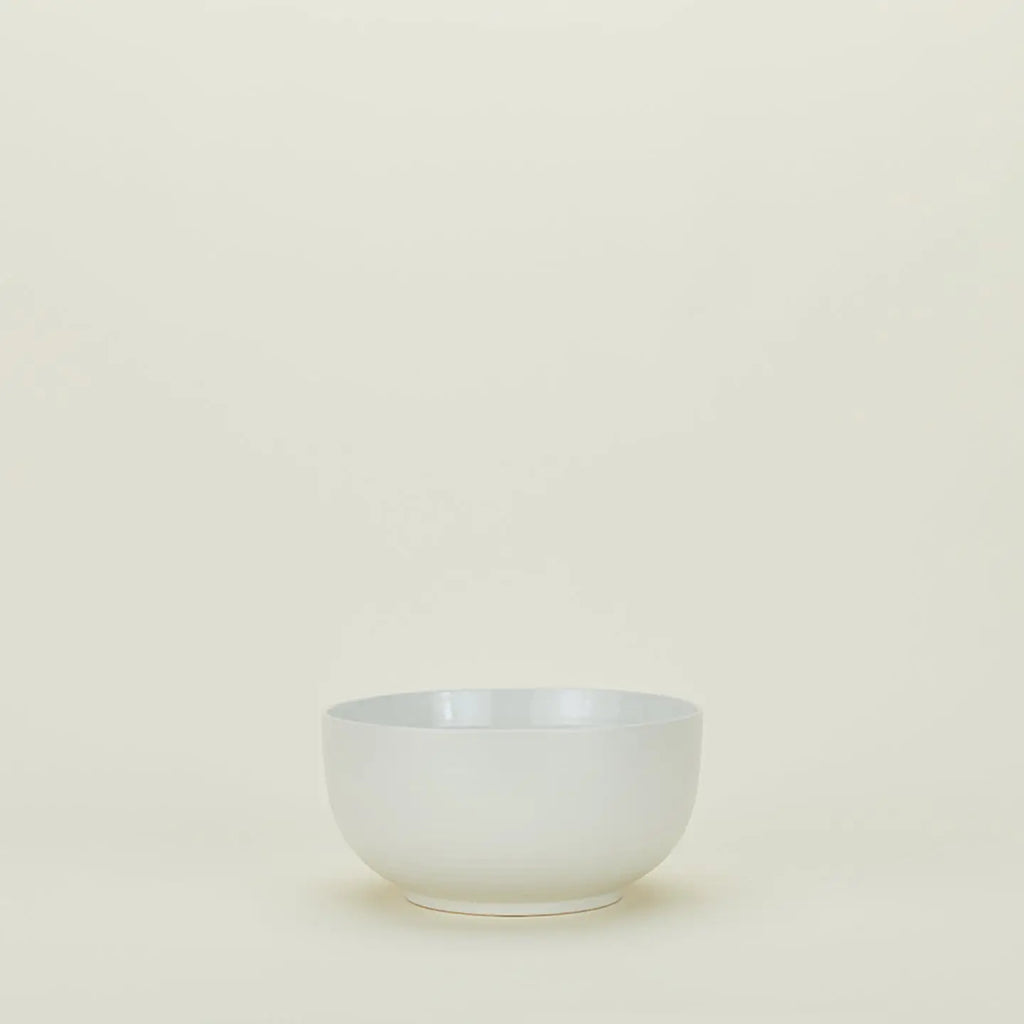 esssential serving bowl in bone
