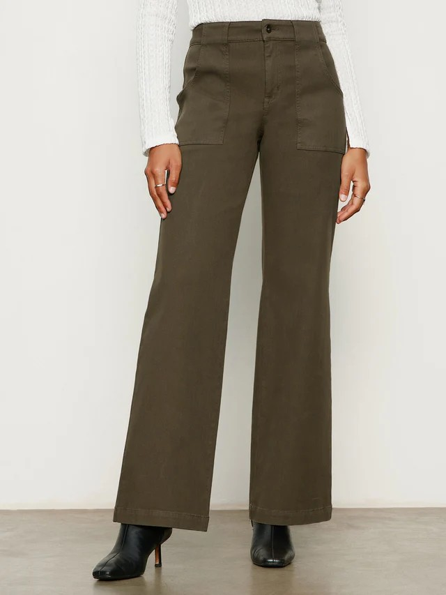 sculpted insider wide leg pant in timber