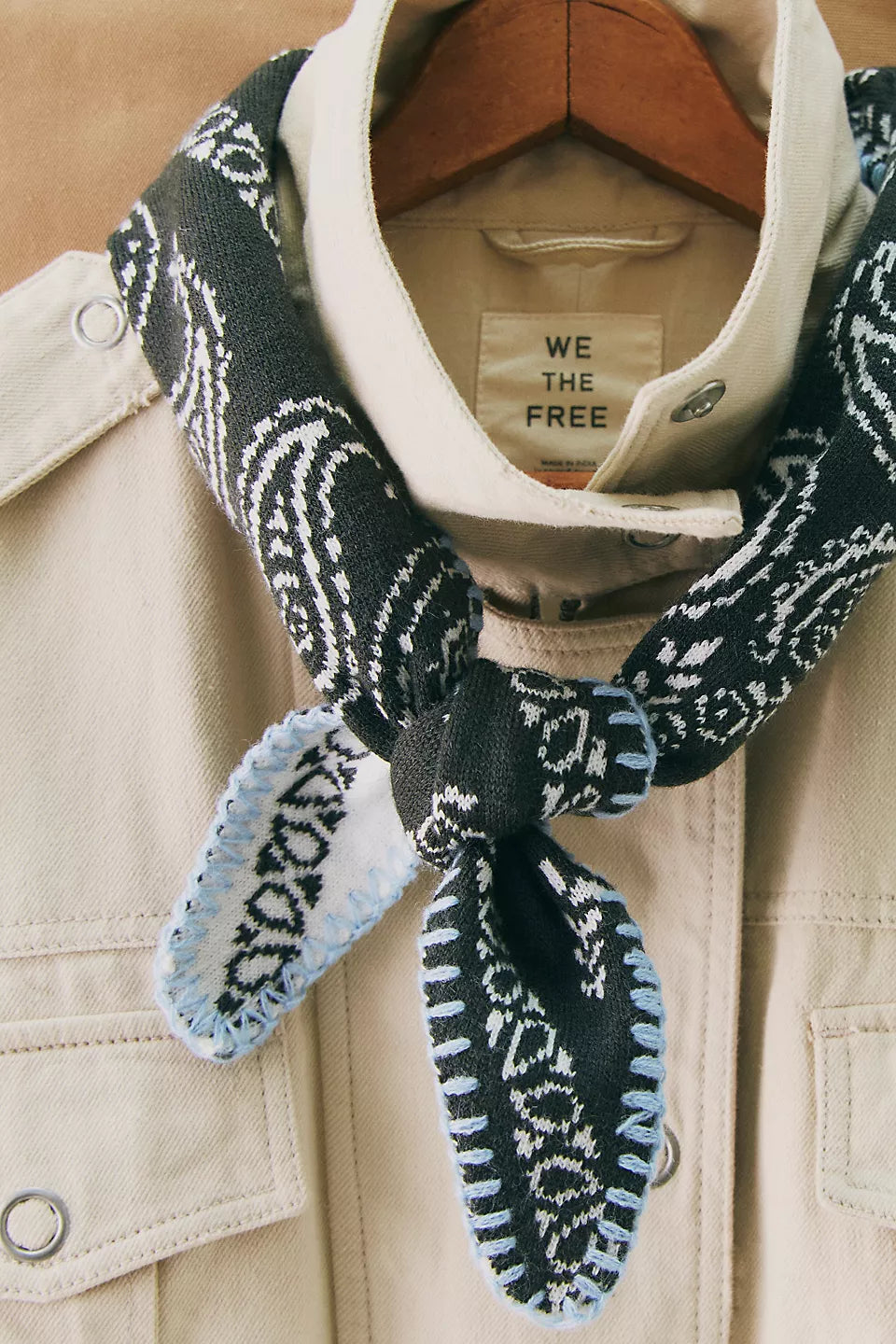 carmen knitted triangle bandana - color options