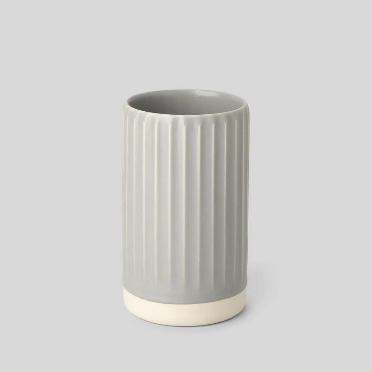 the vase - dove gray